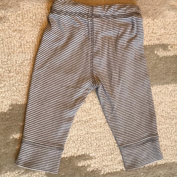 Carter’s 6M Set Long Johns and Top Knot Hat - Picture 8 of 8